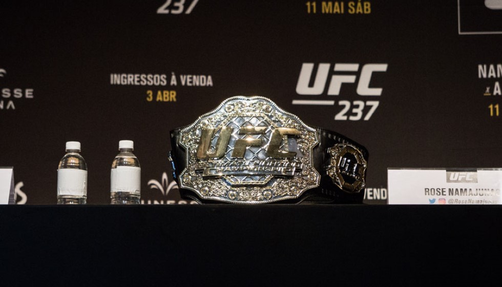 Tom Aspinall: The Rising Star of the UFC Heavyweight Division